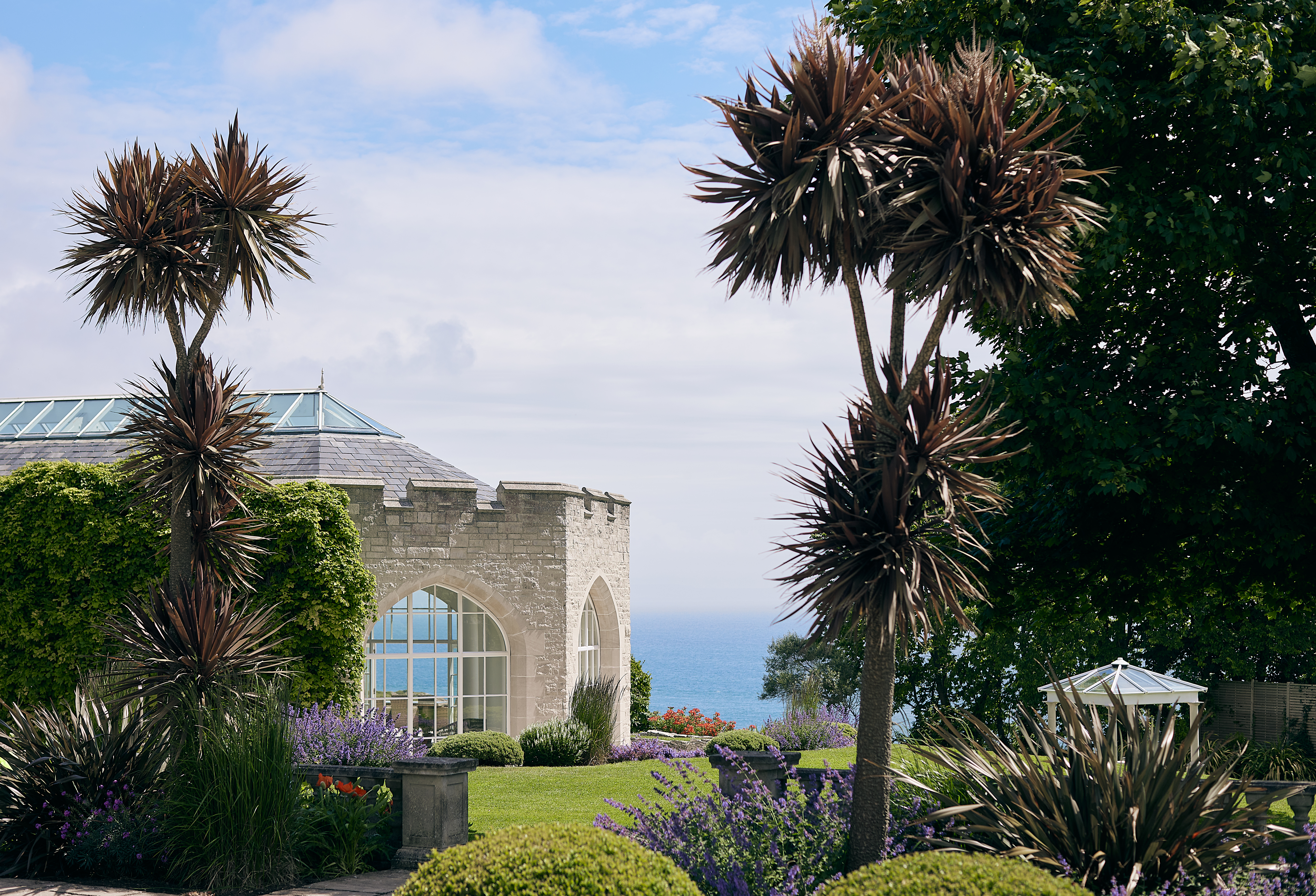 Pennsylvania Castle - Palms