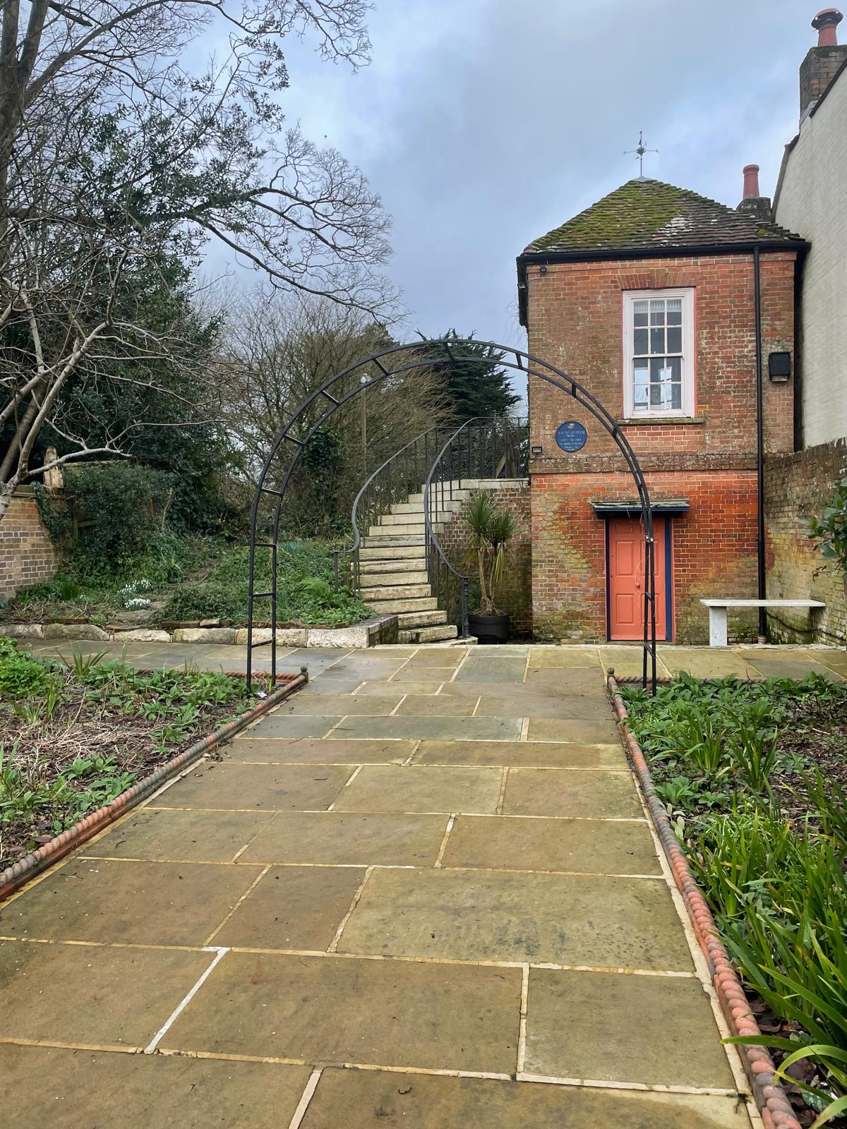 WTH New Garden Archway