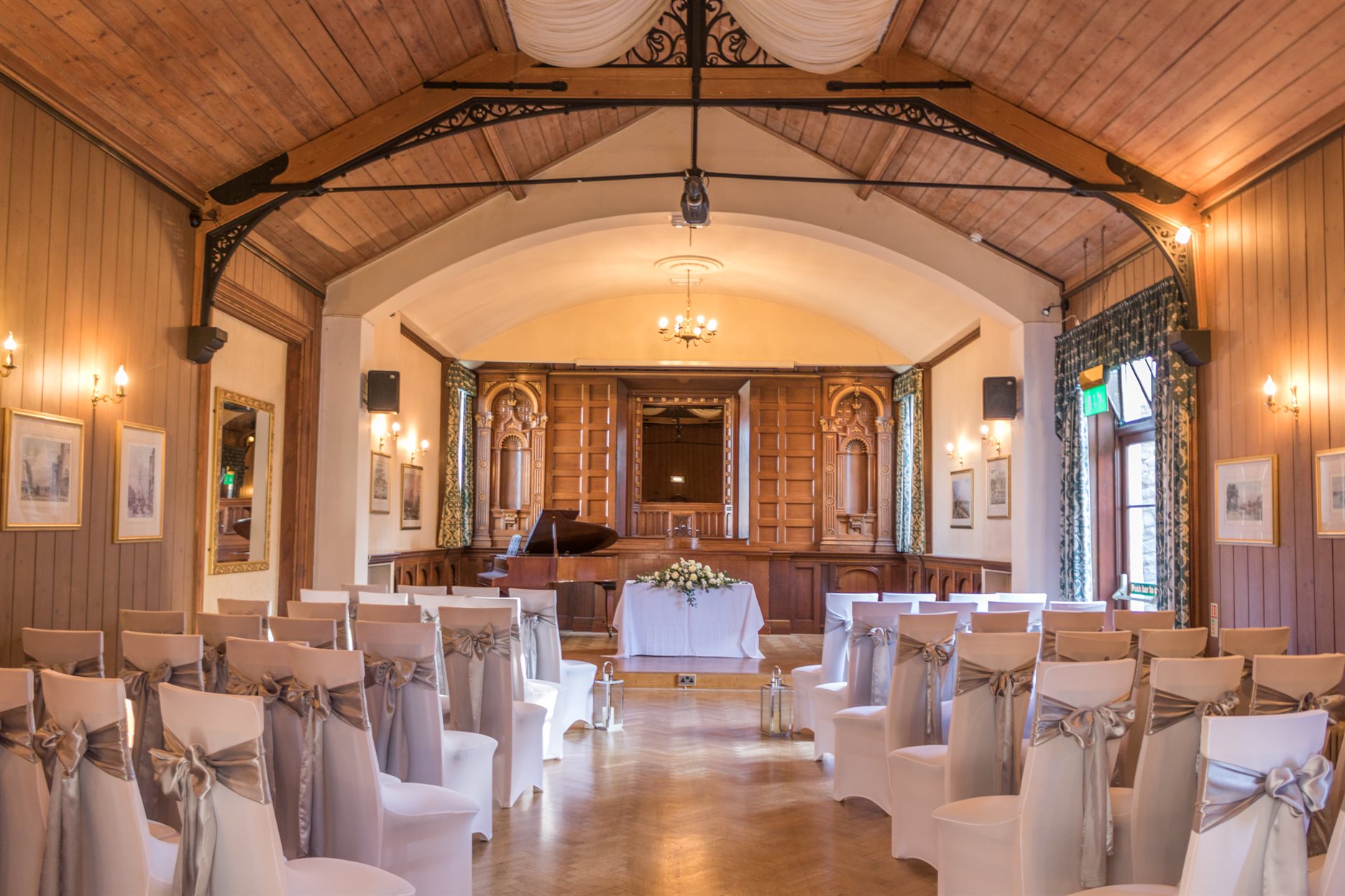 Purbeck House hotel ceremony room