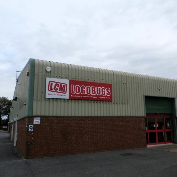 Picture of the outside of the Logobugs building.