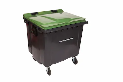 1100L black recycle waste bin with green lid