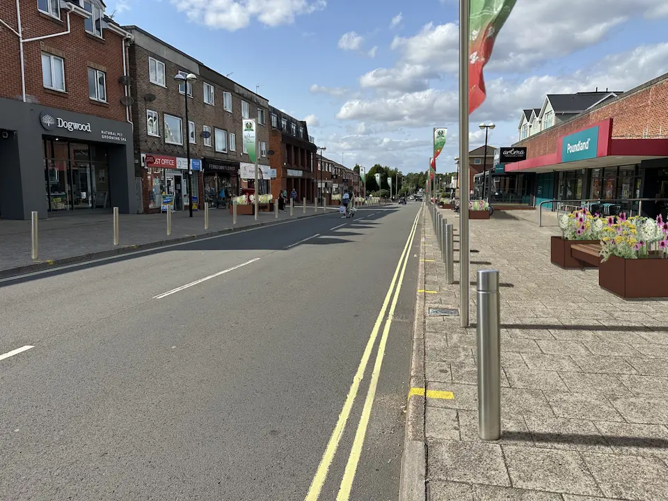 3D street view of Victoria Road in Ferndown